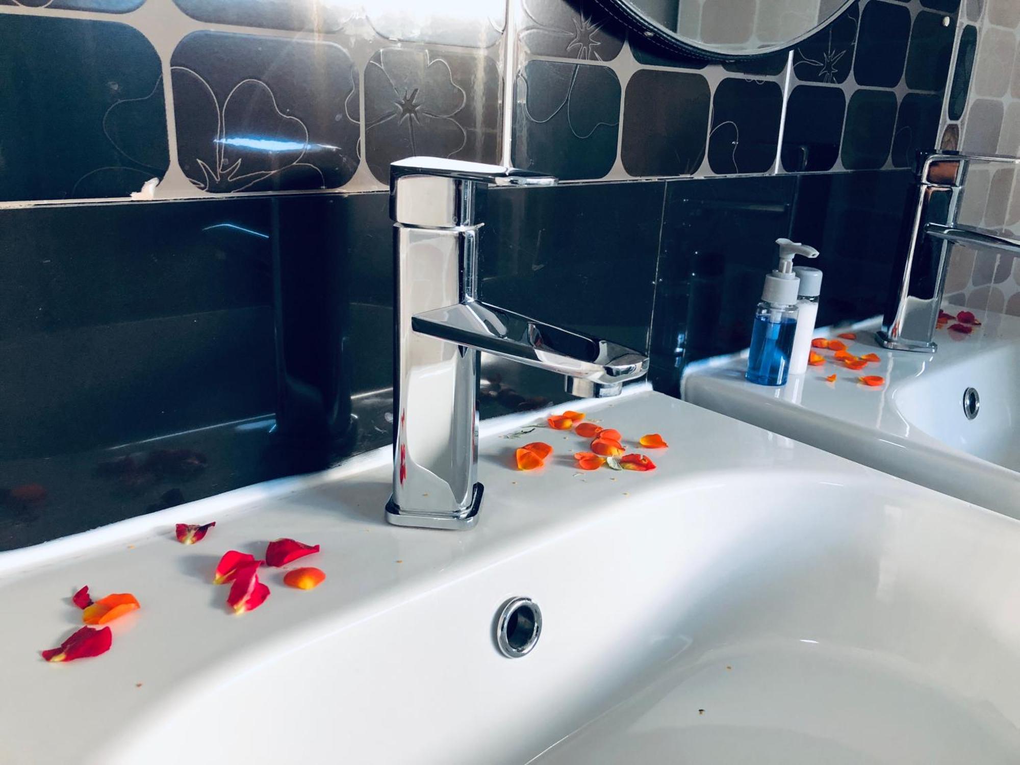 Gabz Airport Inn Gaborone Zewnętrze zdjęcie