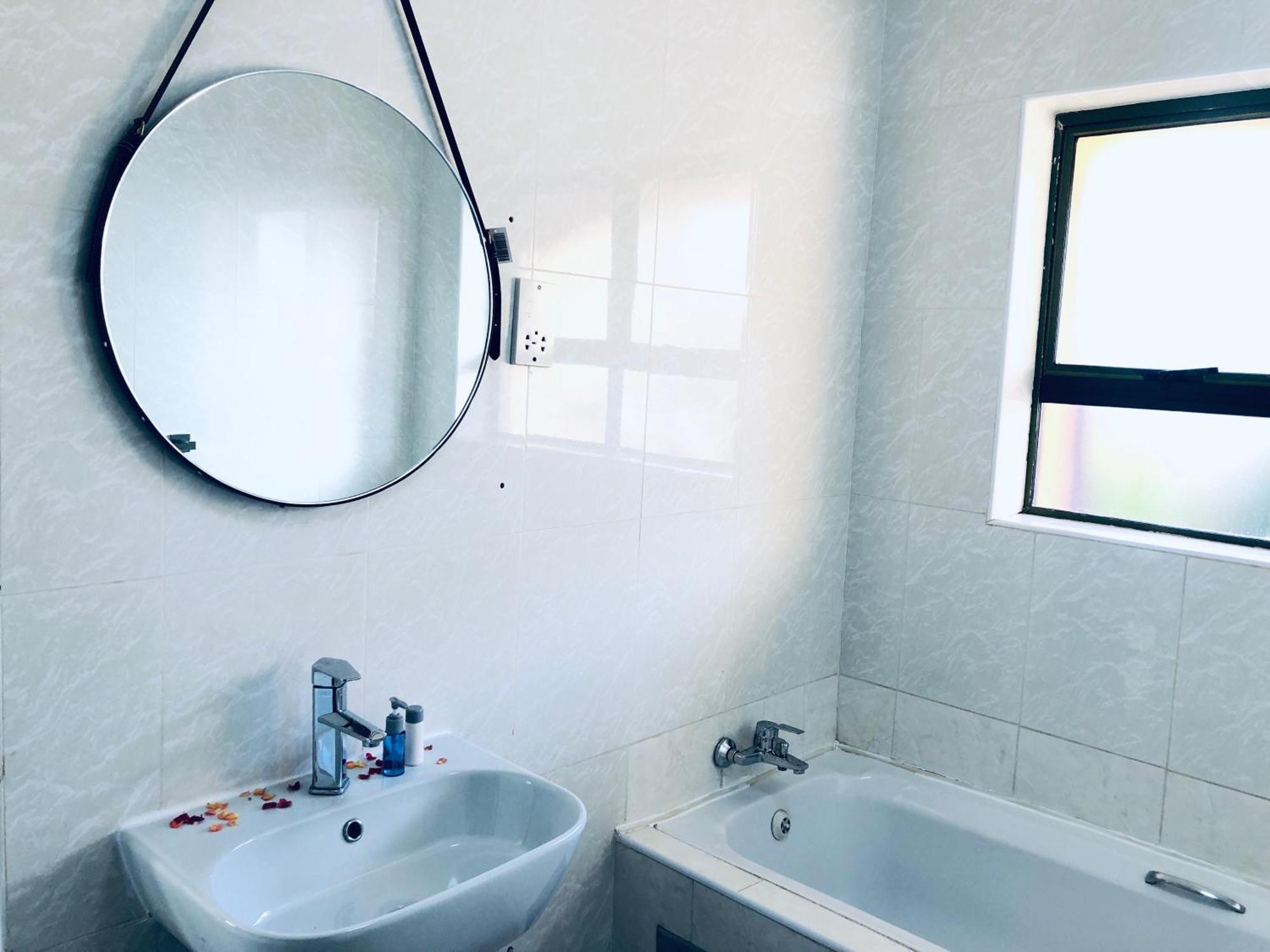 Gabz Airport Inn Gaborone Zewnętrze zdjęcie